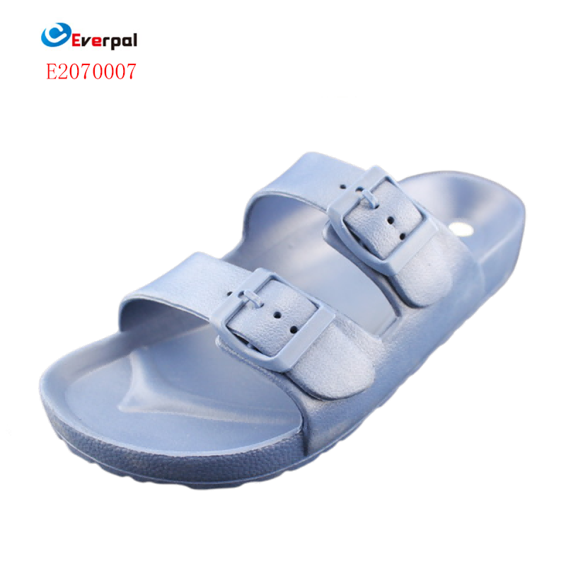 Aká je materiál vedy o flip flope?